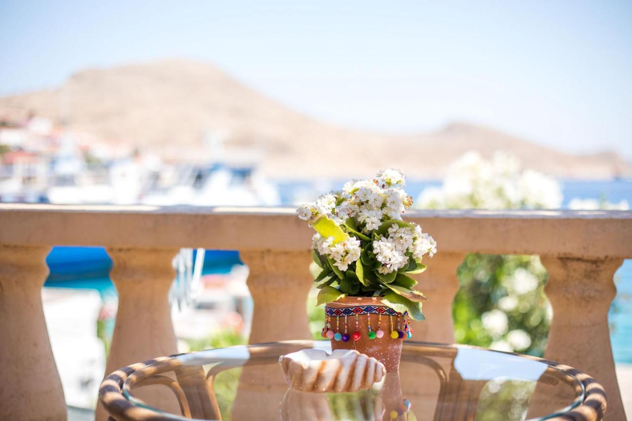 Annas Houses Chalki Town 외부 사진