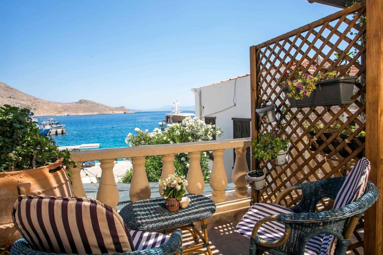 Annas Houses Chalki Town 외부 사진
